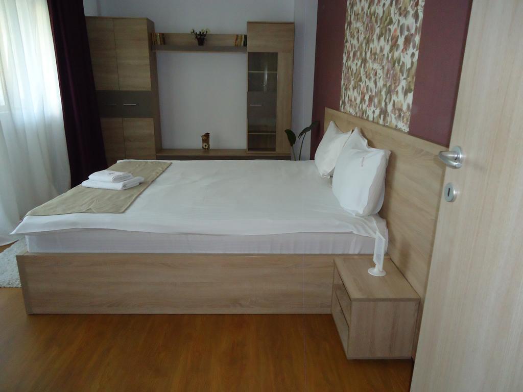Hotel Nova Residence Popesti-Leordeni Kültér fotó