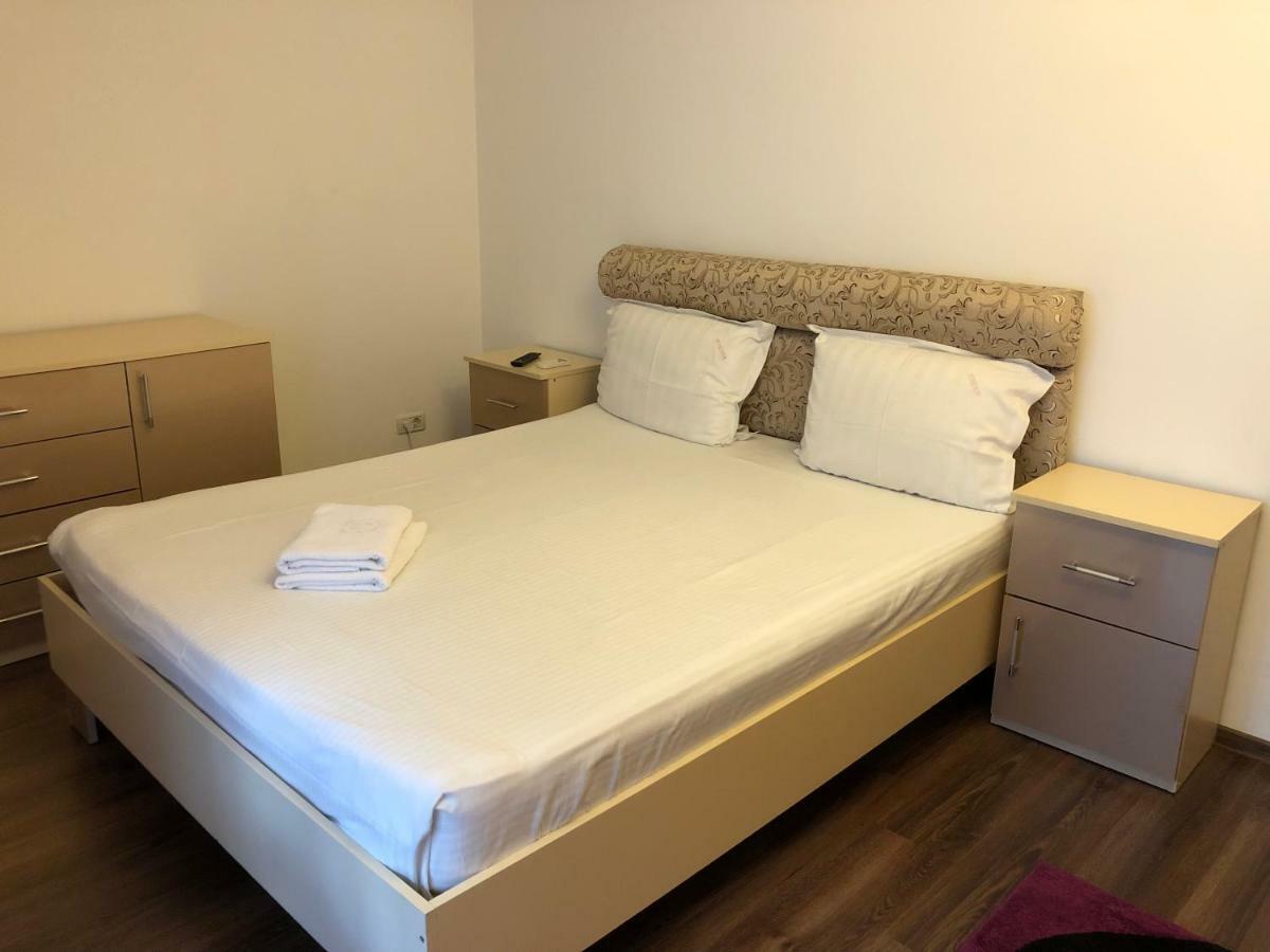 Hotel Nova Residence Popesti-Leordeni Kültér fotó